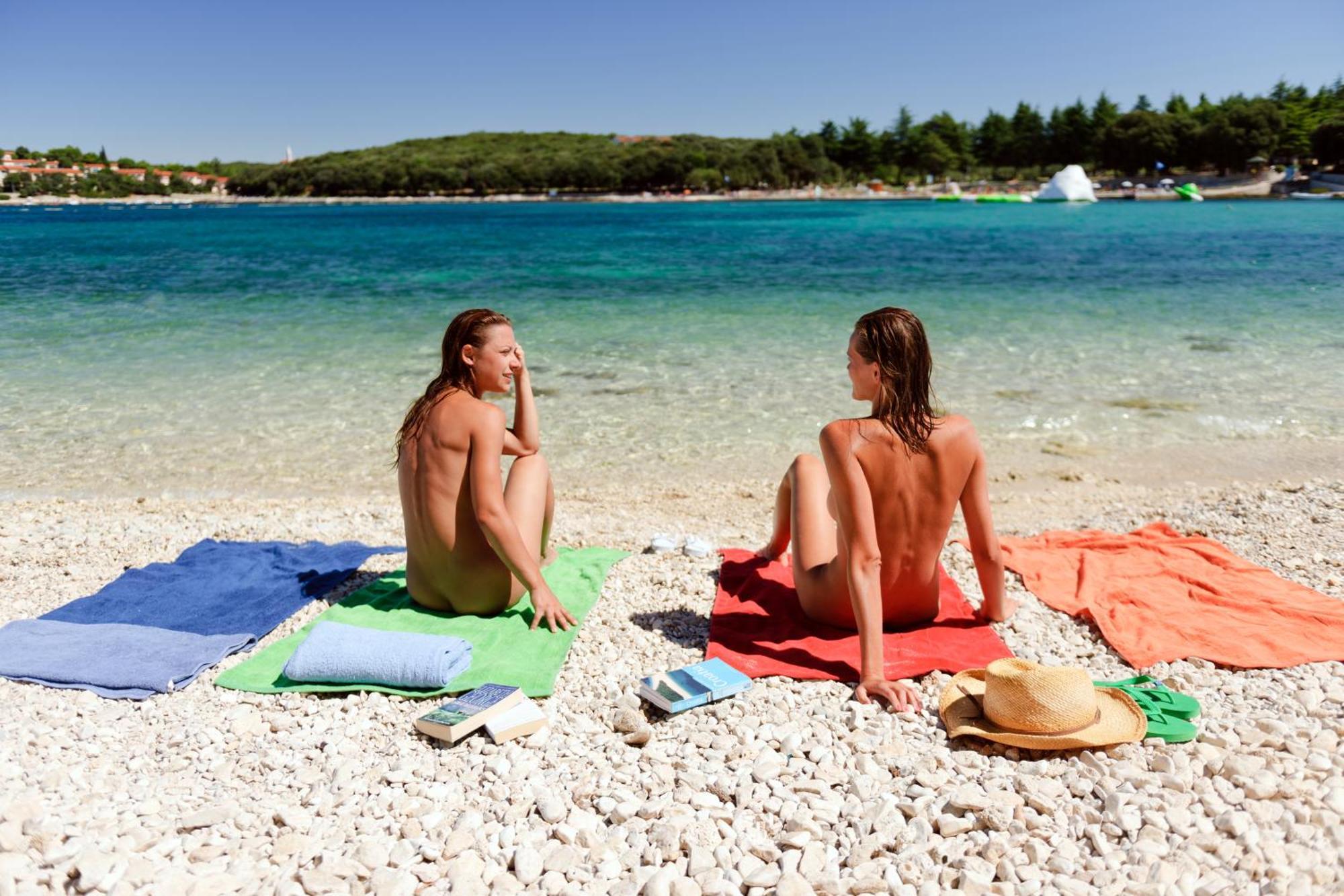 Maistra Camping Koversada Uncovered Naturist Pitches Vrsar Exterior photo